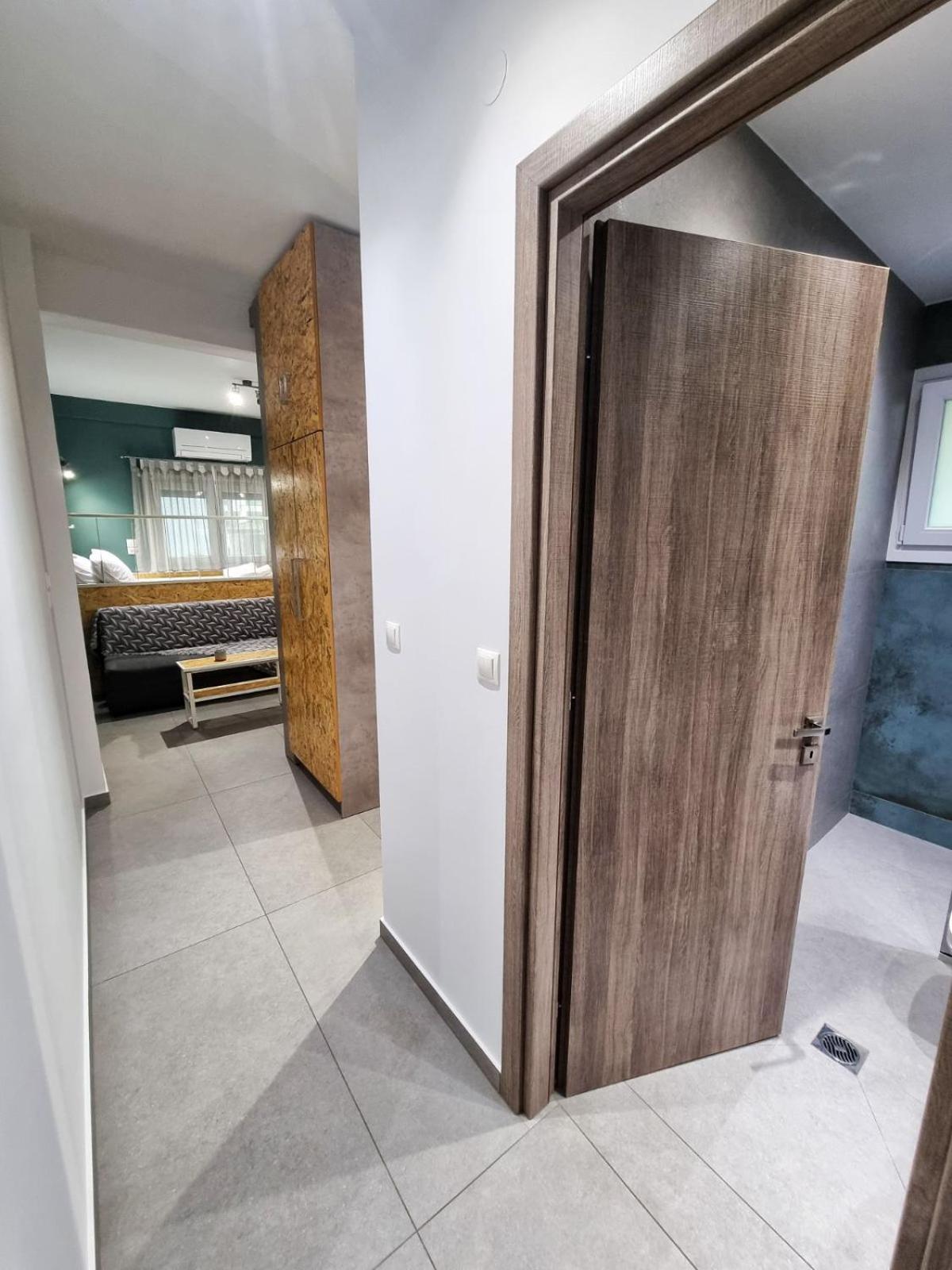 Central Luxury Studio Apartment Ioannina Exterior photo